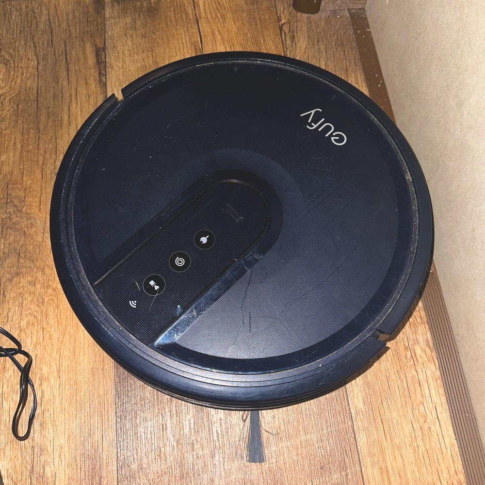 Eufy vacuum